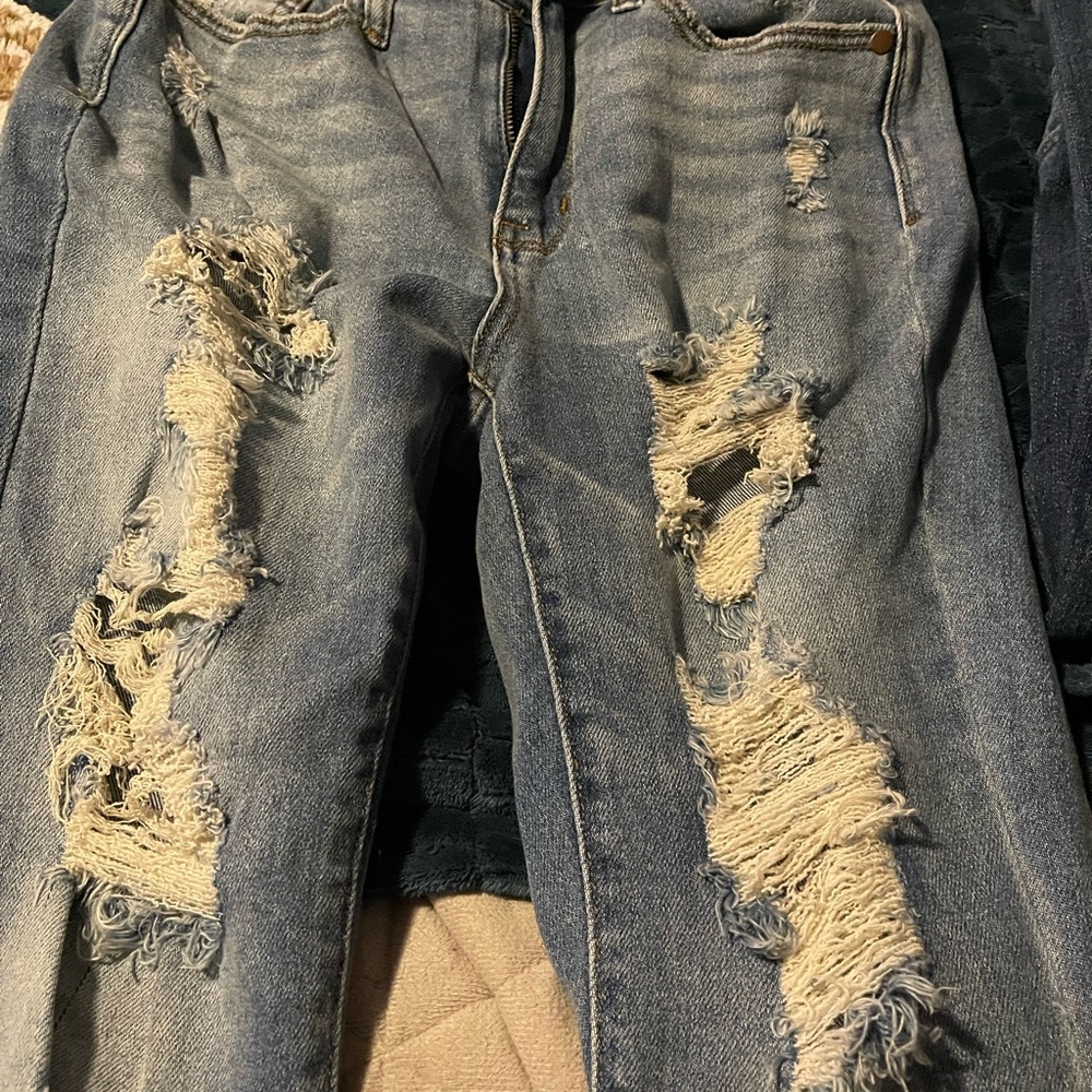 Judy Blue 3 Pairs Distressed Nwo tags Boyfriend Fit Size 1/25 - Picture 5 of 10